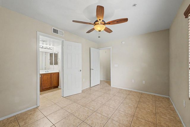 16825 N 14th Street Unit 49, Phoenix, AZ 85022