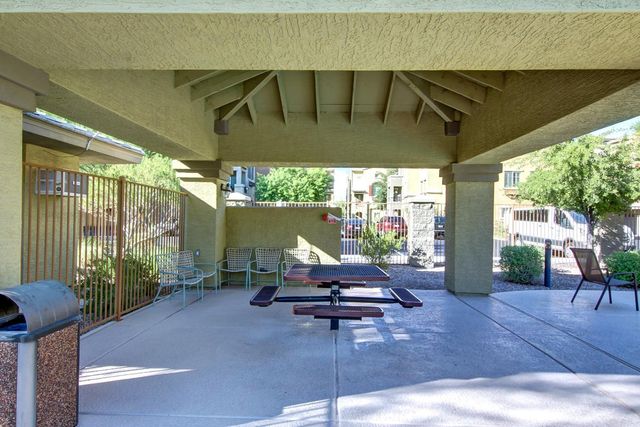 16825 N 14th Street Unit 49, Phoenix, AZ 85022