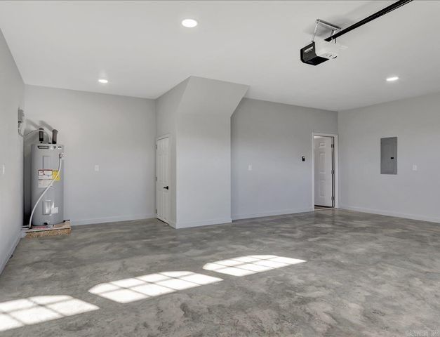 134 Jet Circle, Hot Springs, AR 71913