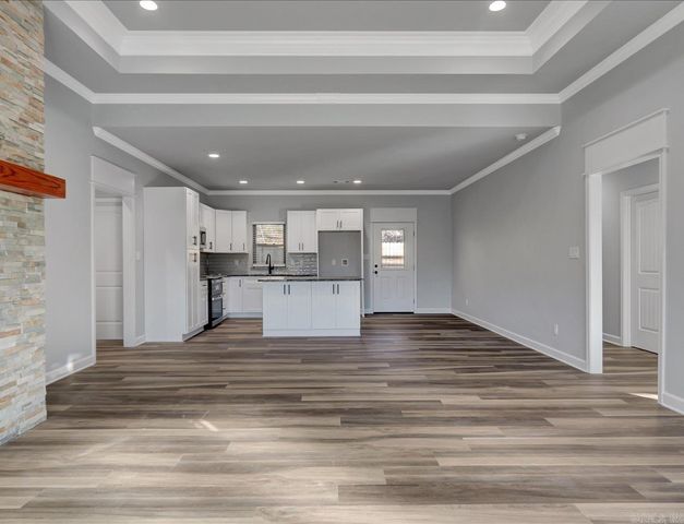 134 Jet Circle, Hot Springs, AR 71913