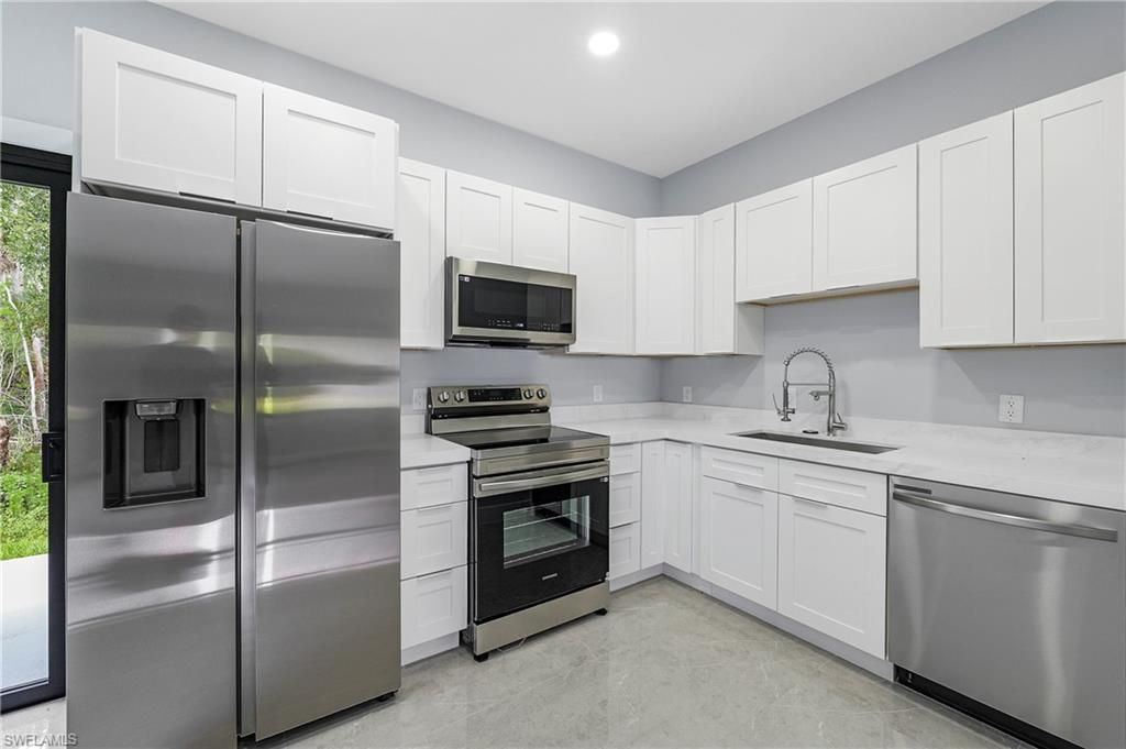 2677 62nd AVE NE, NAPLES, FL 34120 — photo 4