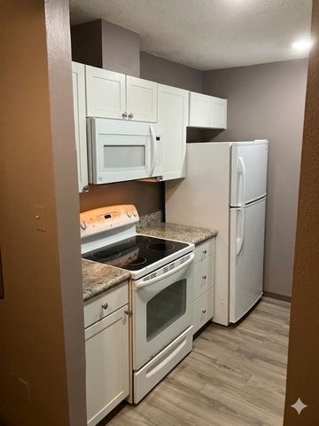 10049 Westpark Drive 132, Houston, TX 77042