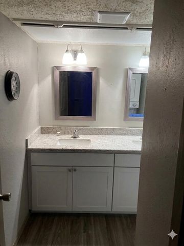 10049 Westpark Drive 132, Houston, TX 77042