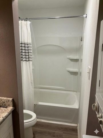 10049 Westpark Drive 132, Houston, TX 77042