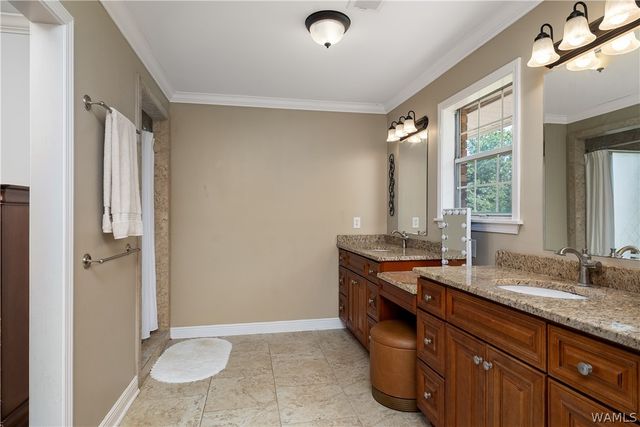 6926 Valley Lake, Cottondale, AL 35453