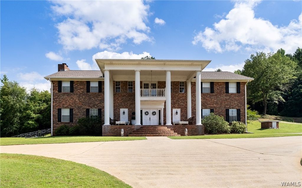 6926 Valley Lake, Cottondale, AL 35453