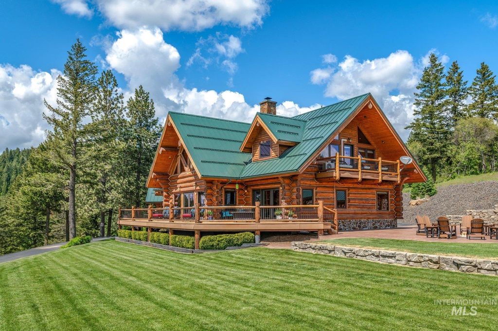 17442 S Painted Rose Road, Worley, ID 83876