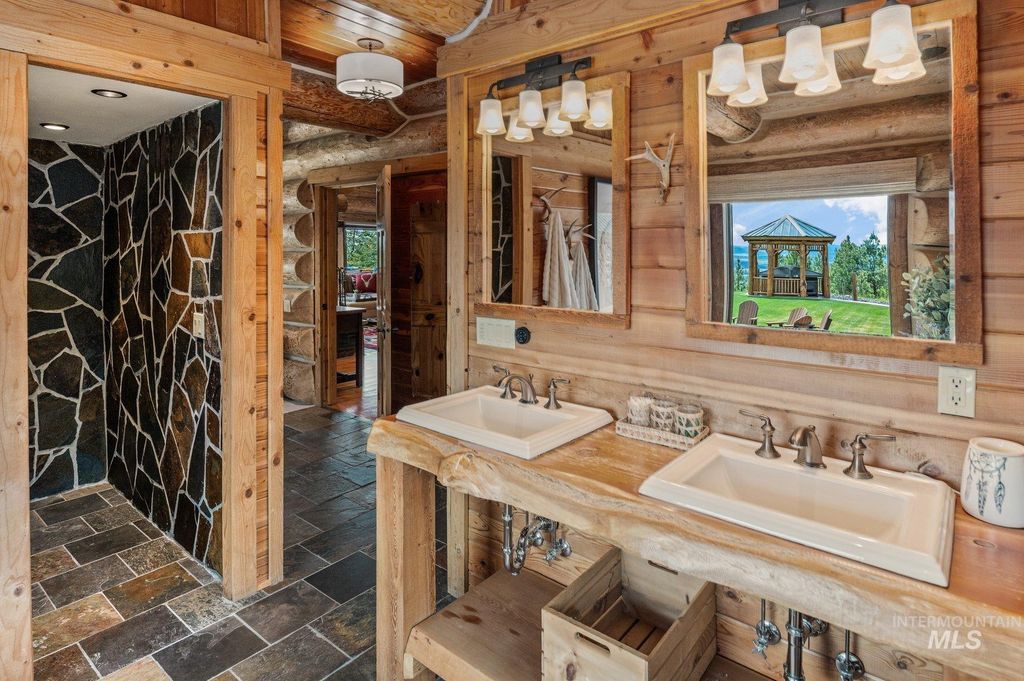 17442 S Painted Rose Road, Worley, ID 83876 photo 13