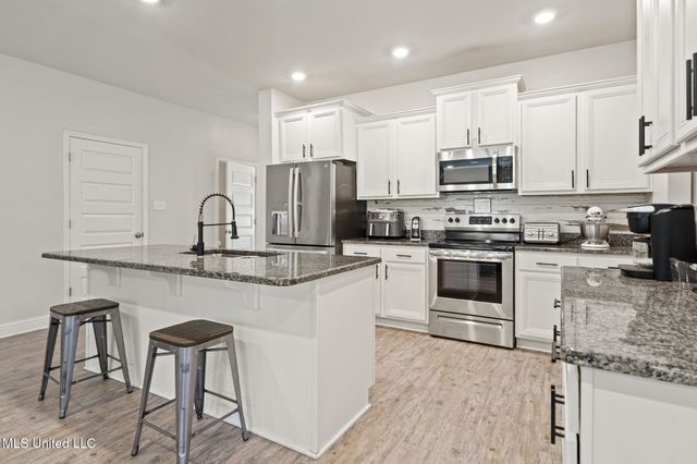 5367 Overland Drive, Biloxi, MS 39532