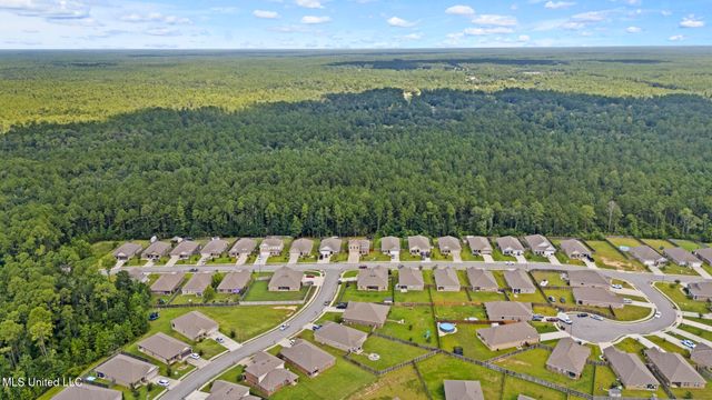 5367 Overland Drive, Biloxi, MS 39532