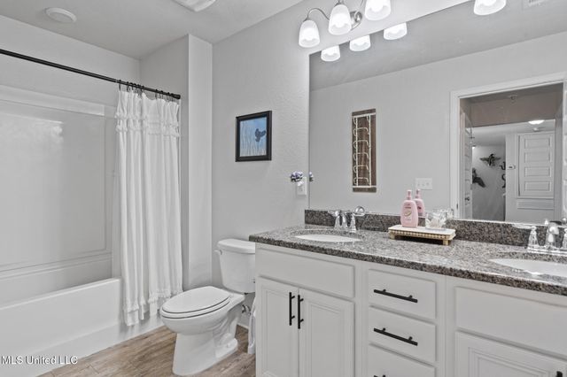 5367 Overland Drive, Biloxi, MS 39532