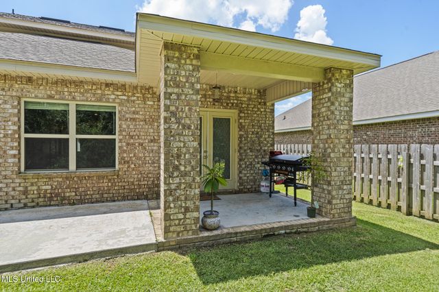 5367 Overland Drive, Biloxi, MS 39532
