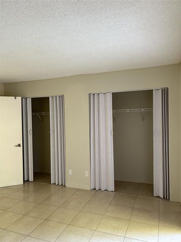 1835 Meadows Circle, Boynton Beach, FL 33436