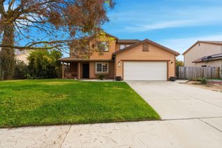 1331 Canyoncreek Street, Hanford, CA 93230