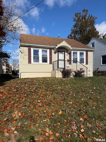 2017 HARRISON Street, Quincy, IL 62301