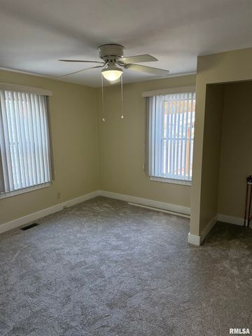 2017 HARRISON Street, Quincy, IL 62301