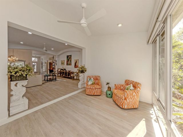 404 PINEWOOD LAKE DRIVE, Venice, FL 34285