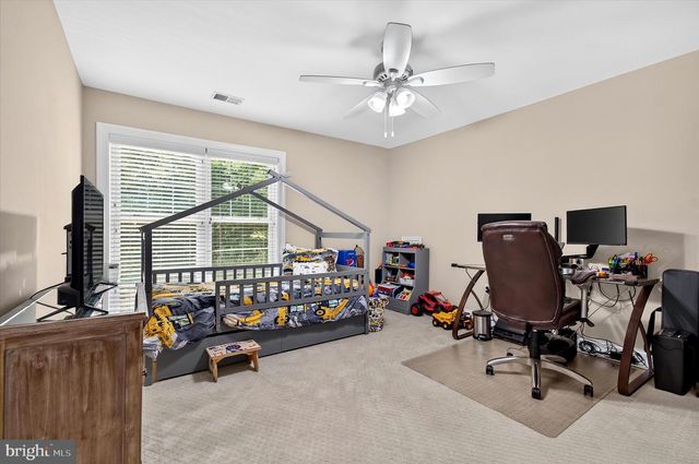 7000 JACOBS GROVE CT, Manassas, VA 20112