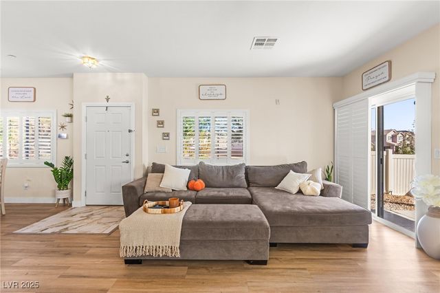 5555 Parlay Way 103, Las Vegas, NV 89122