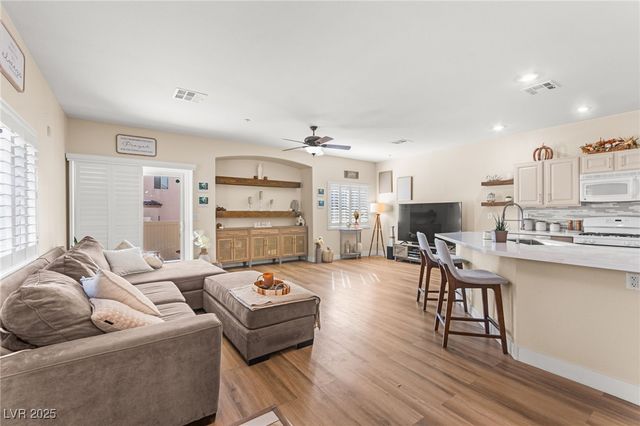 5555 Parlay Way 103, Las Vegas, NV 89122