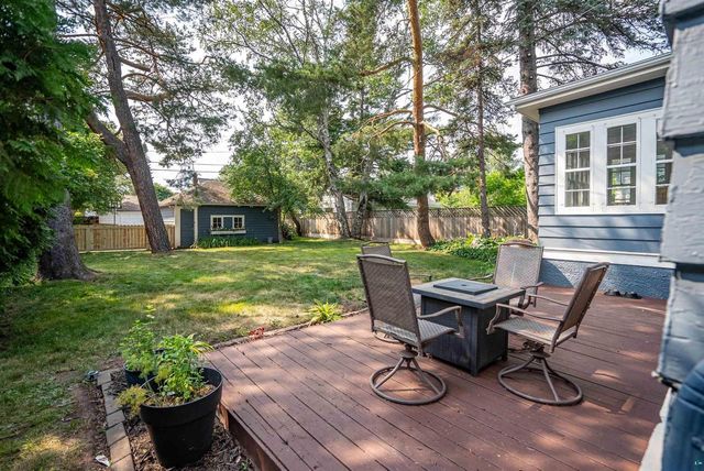 2207 Hammond Ave, Superior, WI 54880