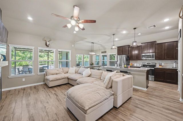 13258 Ridgeview, Willis, TX 77318
