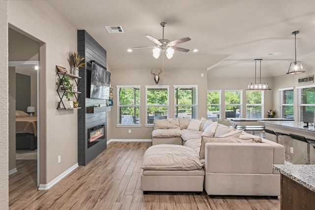 13258 Ridgeview, Willis, TX 77318