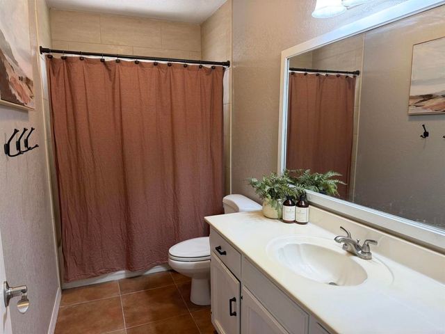 9449 Prospect Avenue, Santee, CA 92071