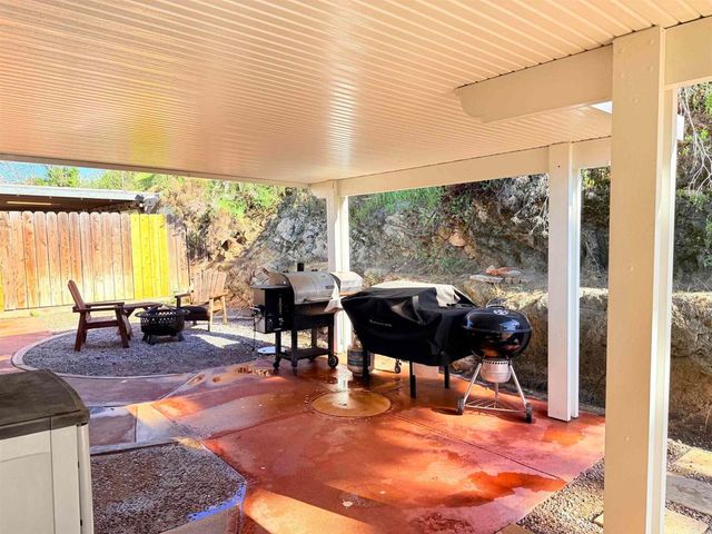 9449 Prospect Avenue, Santee, CA 92071