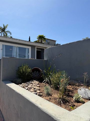 9449 Prospect Avenue, Santee, CA 92071