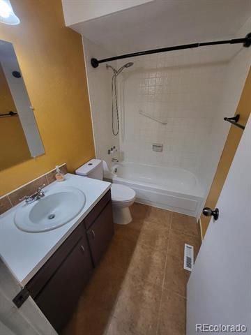 12056 E 25th Avenue, Aurora, CO 80010