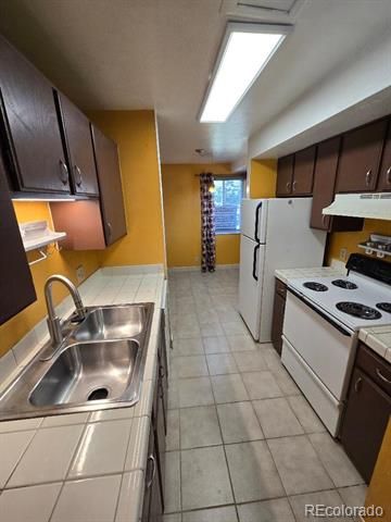 12056 E 25th Avenue, Aurora, CO 80010