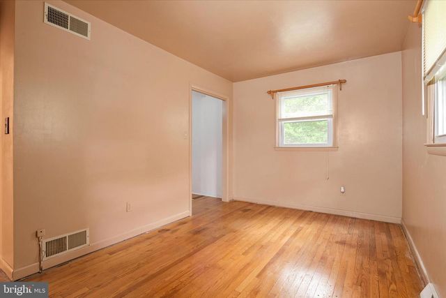 410 WALNUT DR, Annapolis, MD 21403