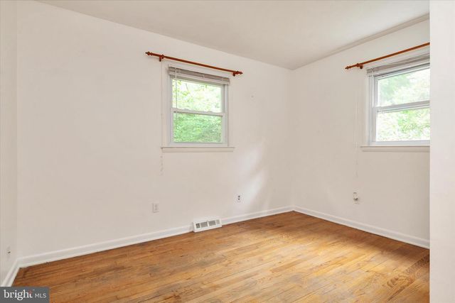 410 WALNUT DR, Annapolis, MD 21403
