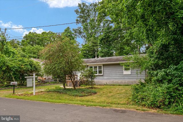 410 WALNUT DR, Annapolis, MD 21403