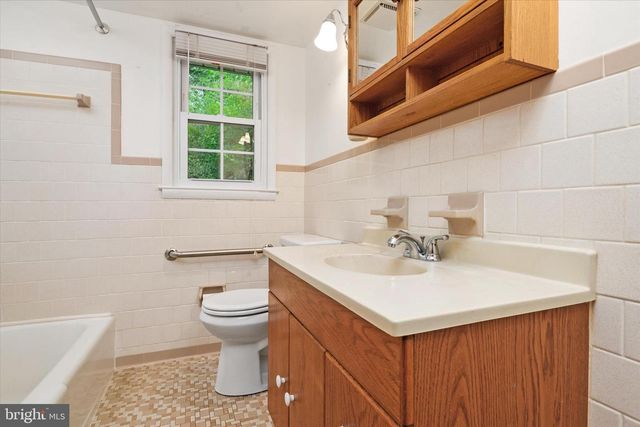 410 WALNUT DR, Annapolis, MD 21403
