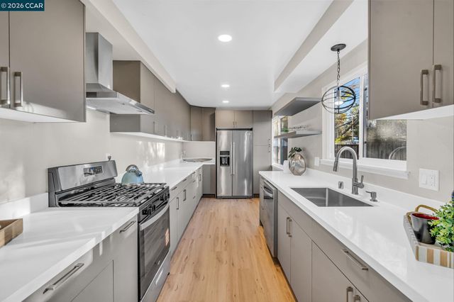 7472 Blue Fox Way, San Ramon, CA 94583