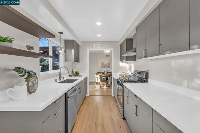 7472 Blue Fox Way, San Ramon, CA 94583