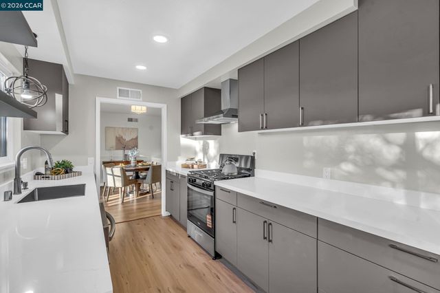 7472 Blue Fox Way, San Ramon, CA 94583