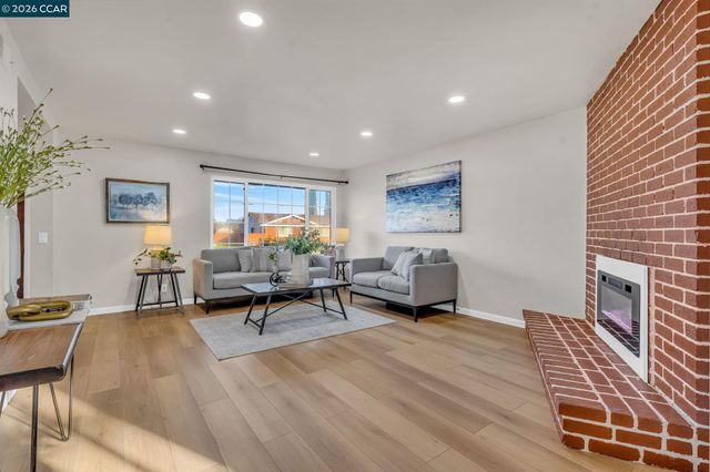 7472 Blue Fox Way, San Ramon, CA 94583