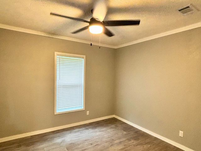 115 S VIDIA WAY, Kerens, TX 75144
