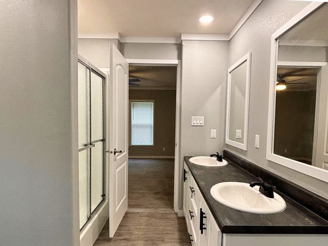 115 S VIDIA WAY, Kerens, TX 75144