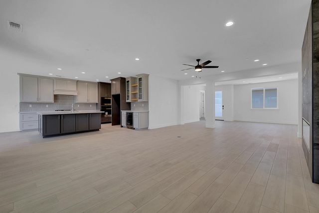 1093 Royo Ranchero, Yuba City, CA 95993