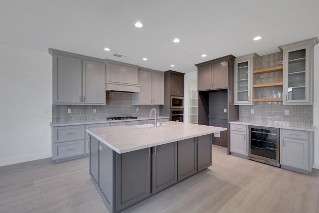 1093 Royo Ranchero, Yuba City, CA 95993