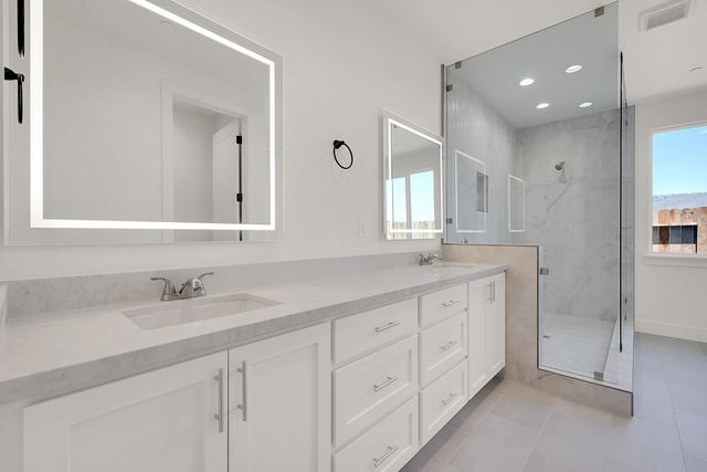 1093 Royo Ranchero, Yuba City, CA 95993