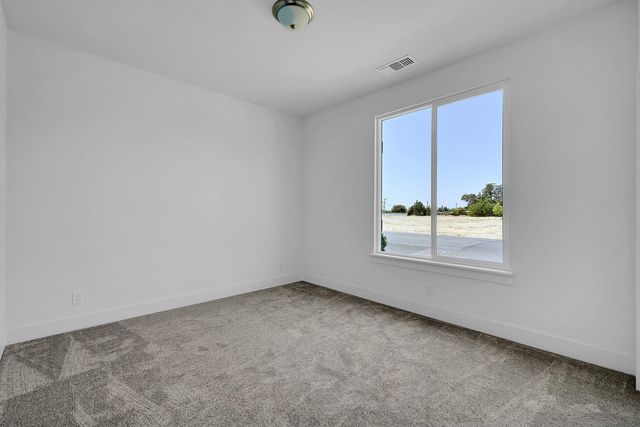 1093 Royo Ranchero, Yuba City, CA 95993