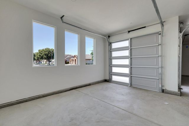 1093 Royo Ranchero, Yuba City, CA 95993