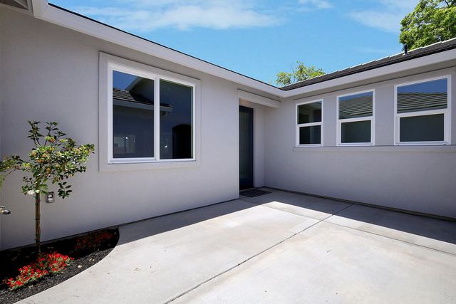 1093 Royo Ranchero, Yuba City, CA 95993