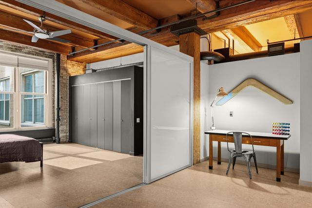 540 N Lake Shore Drive 420, Chicago, IL 60611