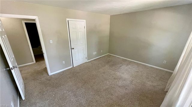 2040 Grey Fox LN, Virginia Beach, VA 23456